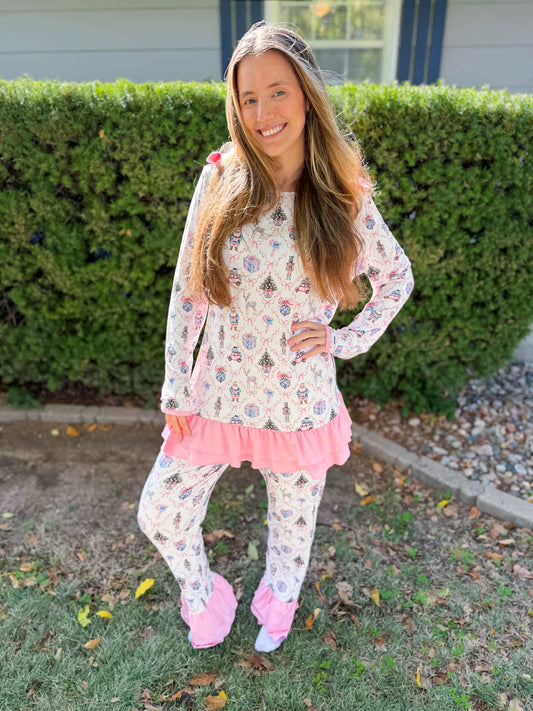 RTS- Mom matching pjs